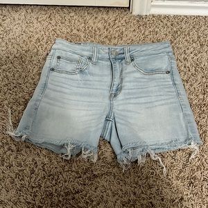 american eagle shorts in size 2